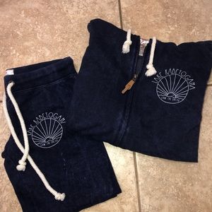 Hoodie and sweatpants set